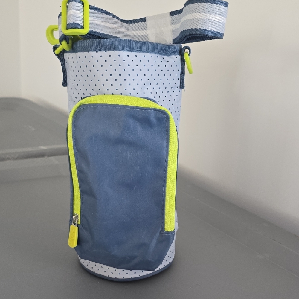 Thirty-One Soft Blue Colorblock Crossbody
